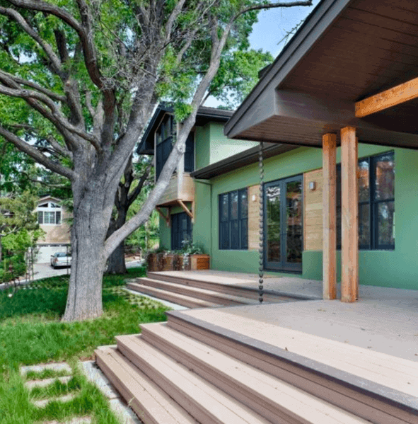 full-width deck steps 