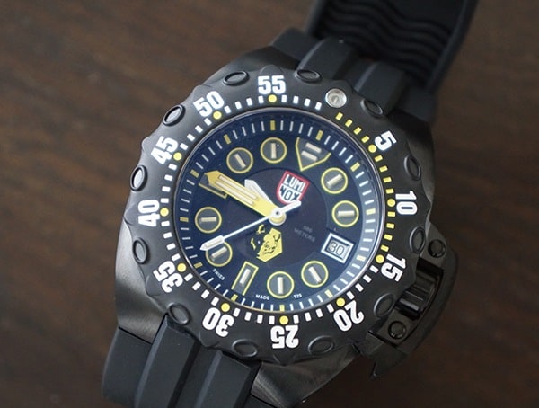 Illuminated Dial Luminox Scott Cassell Deep Dive Special Edition Mens Watch