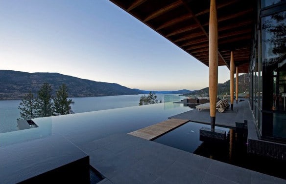 Incredible Infinity Edge Home Swimming Pool With Amazing View