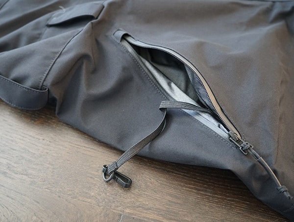 Inner Hand Pocket Sleeve With Tether Clip Dakine Stoker Gore Tex 3l Bib