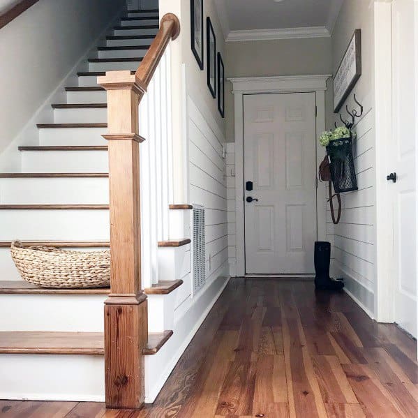 shiplap entryway