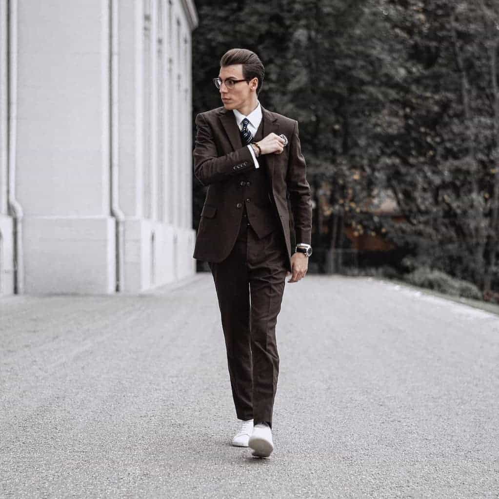Italian Style Mens Suit