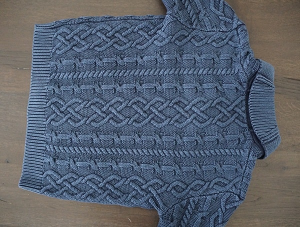 Kinross Cashmere Cable Shawl Cardigan In Dark Navy For Men