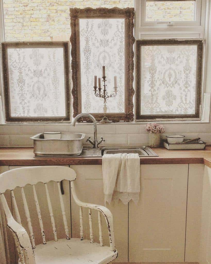 country kitchen framed pattern windows candlestick white chair 