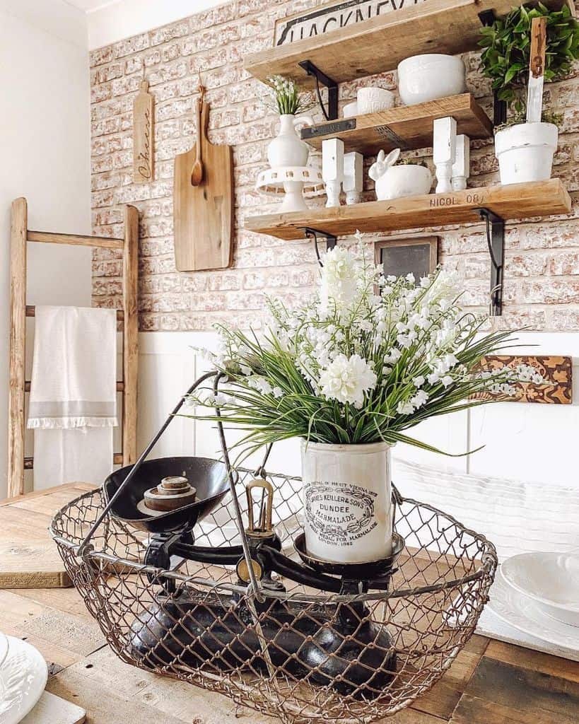 modern farmhouse kitchen with vintage decor