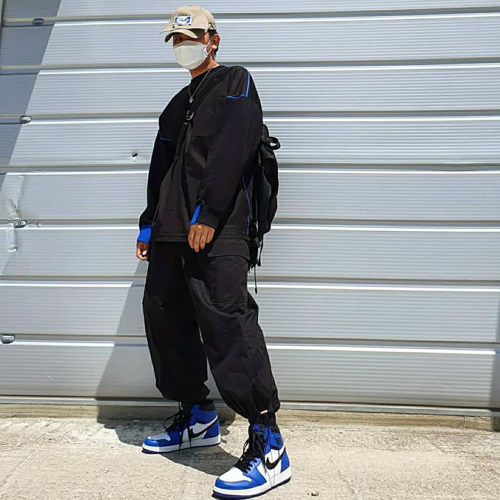 Kpop Streetwear Facemask Outfit