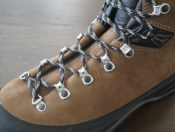 Laces With Metal Hardware And Alveolon Footbed Mens Garmont Dakota Lite Gtx Boot