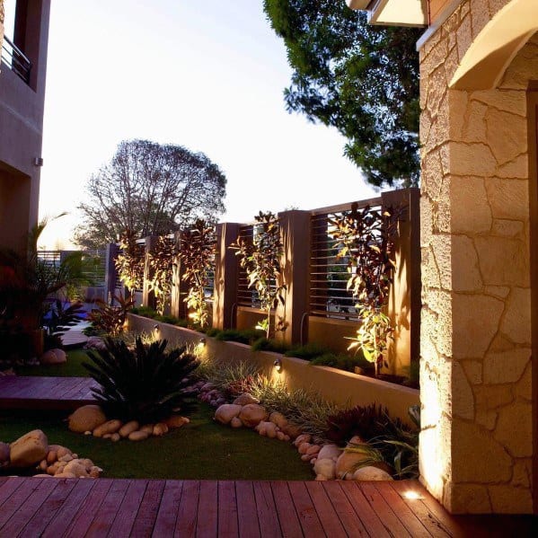 wall-mounted flood lights