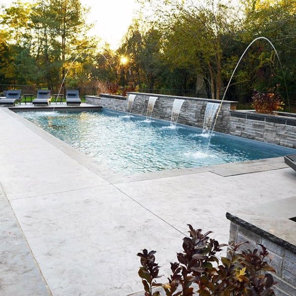 Lap Home Swimming Pool With Fountain Design