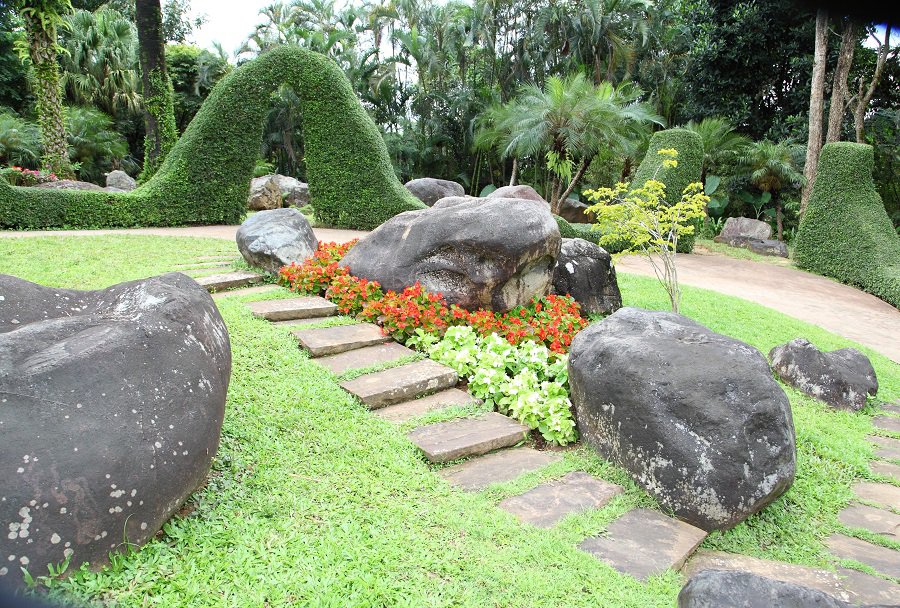 large rock bouldered walkway