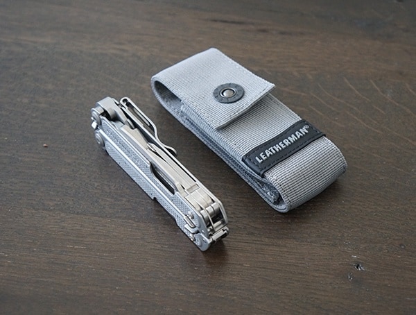Leatherman Free P2 With Multi Tool Storage Case