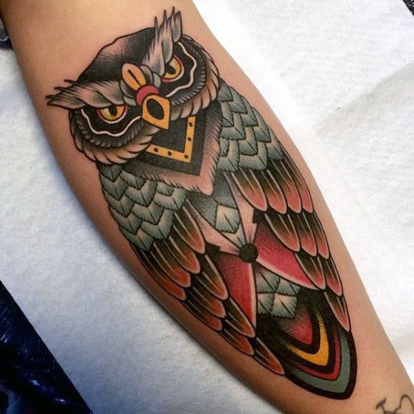 Leg Male Traditional Owl Tattoo Design Inspiration