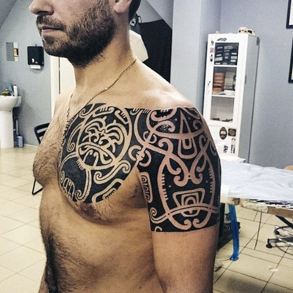 Lovely Black Tattoo Male Quarter Sleeves