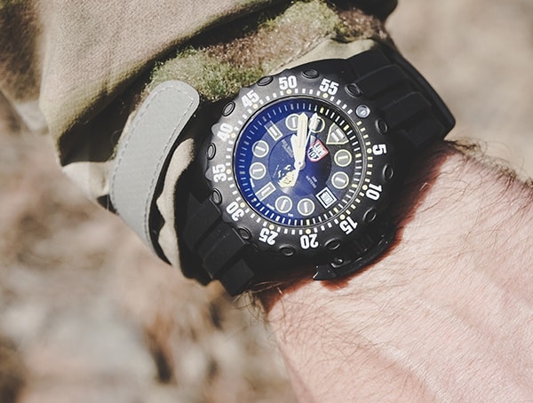 Luminox Scott Cassell Deep Dive Special Edition Sea Wolves Numbered Mens Watch Review