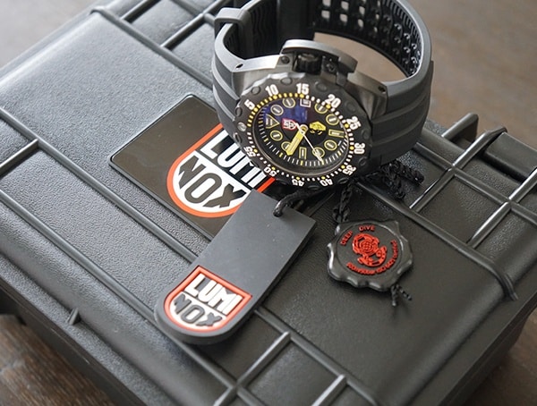 Luminox Scott Cassell Deep Dive Special Edition Watch With Box