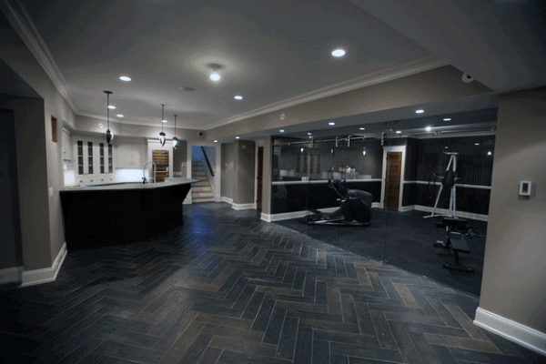 luxury home basement bar and private gym 