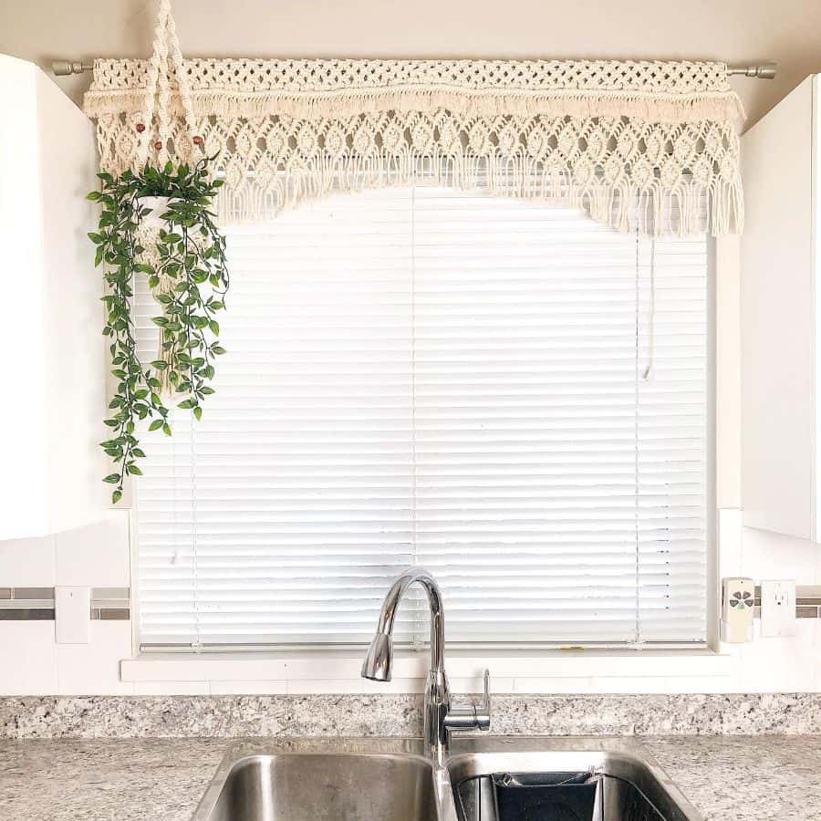 macrame kitchen curtain ideas __simply_inspired__