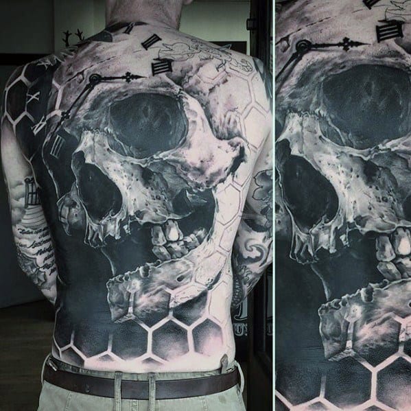 Male 3d Realistic Skull With Honeycomb Pattern Awesome Back Tattoo Ideas