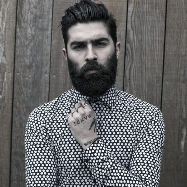 Medium Black Beard Style