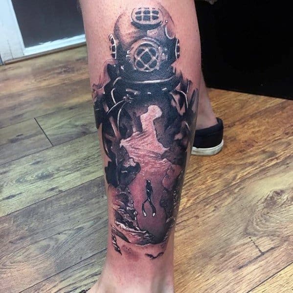 Male Cool Diver Tattoo Ideas On Side Of Leg With 3d Realistic Design