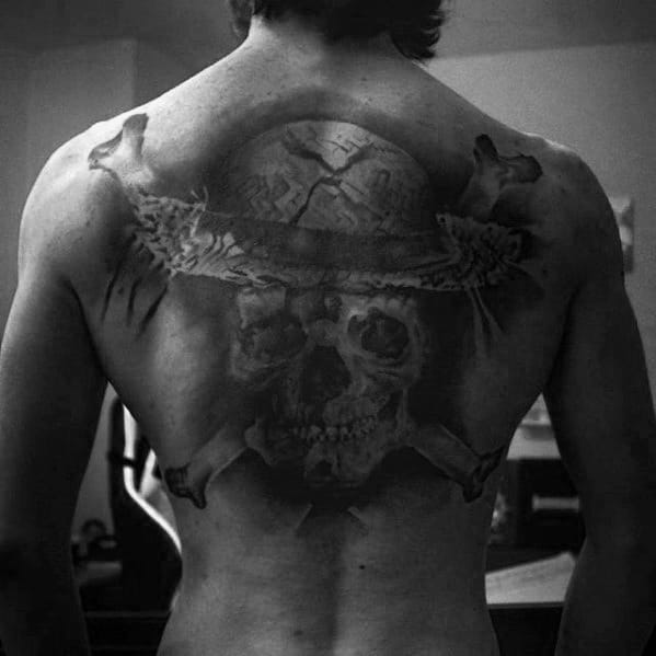 Male Cool One Piece Tattoo Ideas On Upper Back