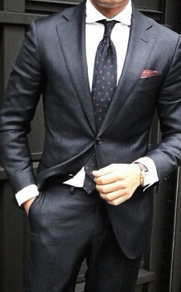 Male Fashion Ideas With Navy Blue Suit Style