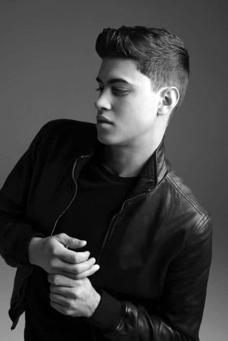 Male Hairstyles For Wavy Short Hair