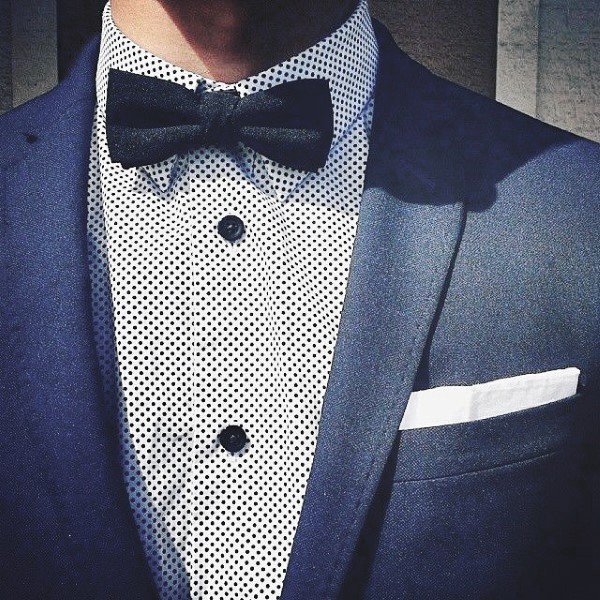 Male Outfit Ideas Navy Blue Suit Styles Small Dot Pattern Dress Shirt With Bow Tie