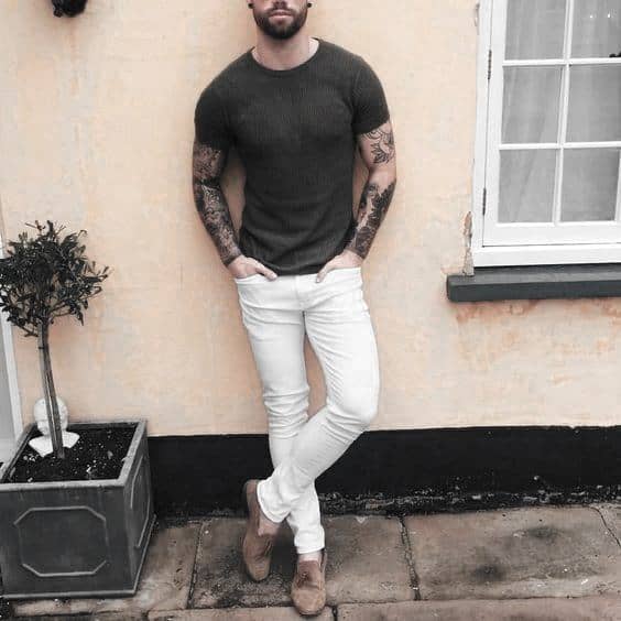 Male What To Wear With White Jeans Outfits Styles Olive Green T Shirt