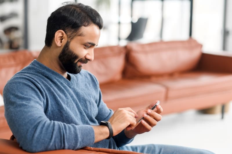 man creating a dating bio