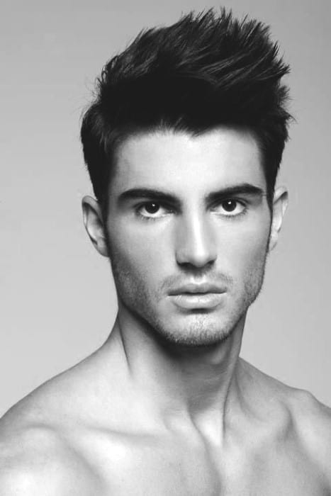 Masculine Stylish Haircuts For Men