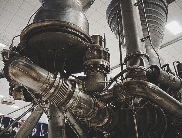 Massive Space Shuttle Engine