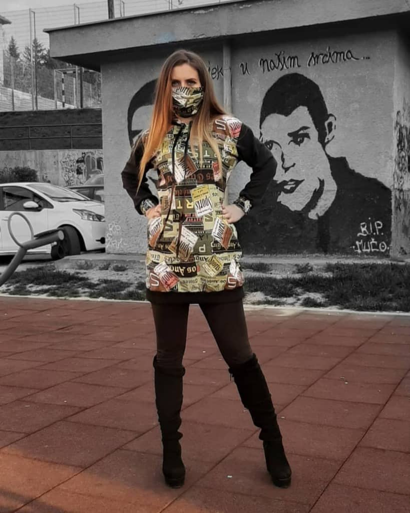 Matching Top Creative Facemask Outfit For Women