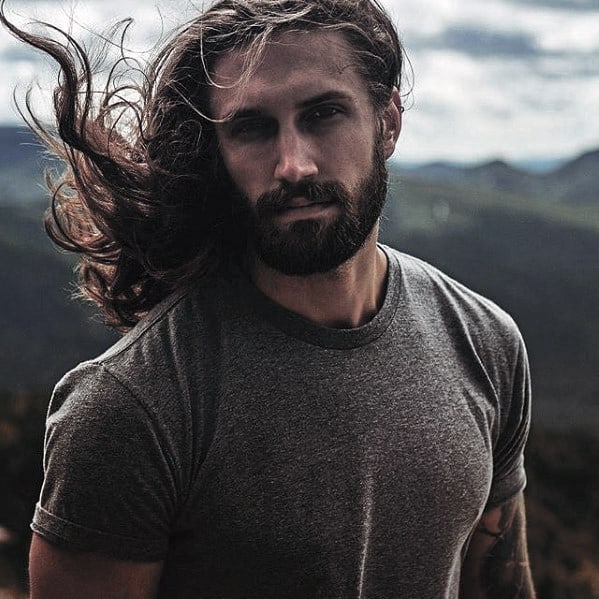 Medium Beard Style Idea On Man