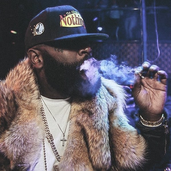 Medium Beard Style Ideas For Black Men