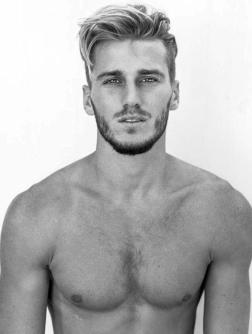 Medium Length Male Hair Wavy