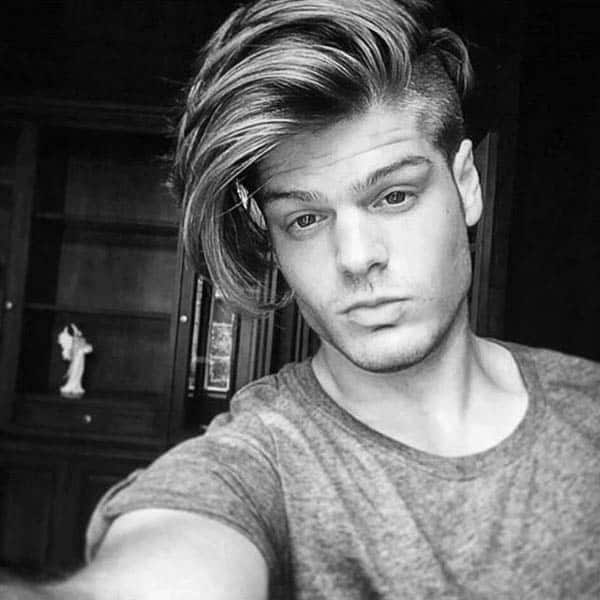 Medium Long Curly Hairstyles For Guys