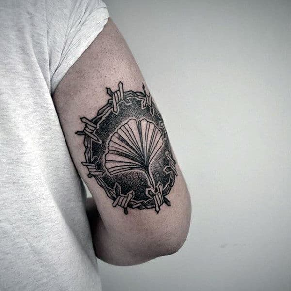 Mens Back Of Arm Barbed Wire Circle Tattoo