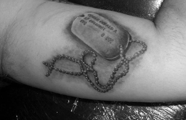 Mens Bicep Solider Dog Tag Tattoo