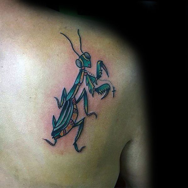 Mens Cool Shoulder Praying Mantis Tattoo Ideas