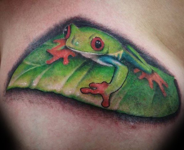 Mens Cool Tree Frog Tattoo Ideas Upper Chest