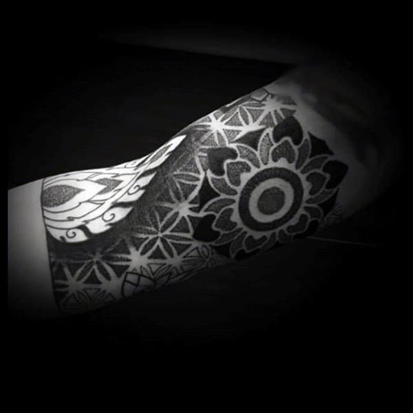 Mens Forearms Amazing Dotwork Tattoo