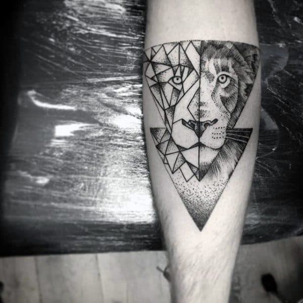 Half-geometric, half-realistic lion tattoo on the calf, with dotwork shading and sharp triangular elements for a bold contrast effect.