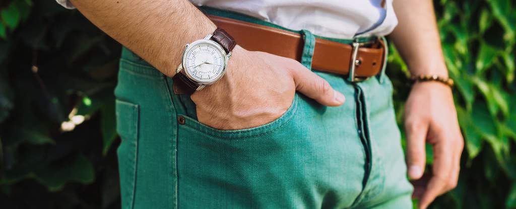 Men’s Green Pants Outfit Idea