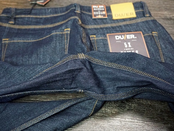 Mens Heritage Rinse Relaxed Performance Denim Duer Jeans Gusset