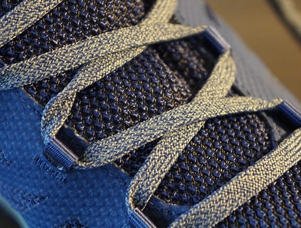 Mens Outline Mid Gtx Hiking Shoes Laces Detail