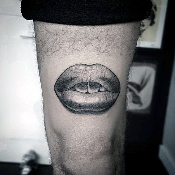 Mens Thigh 3d Lips Small Unique Tattoo Design Ideas