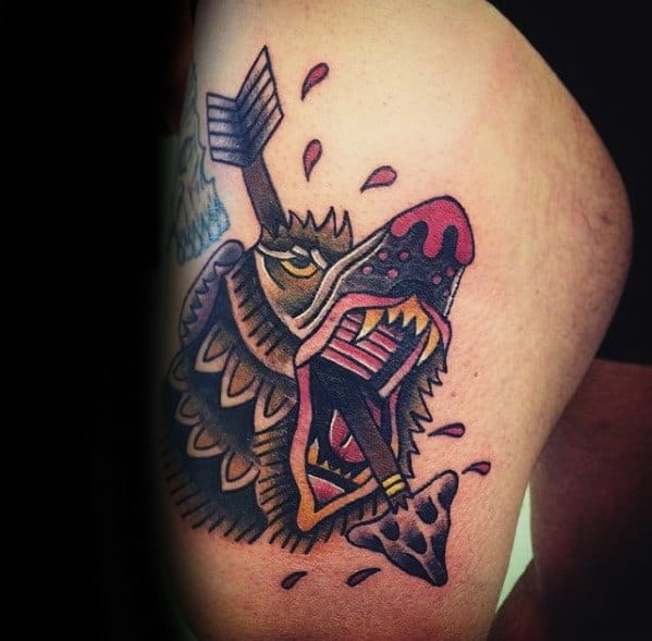 Mens Thigh Traditional Arrow Bear Tattoo Designs