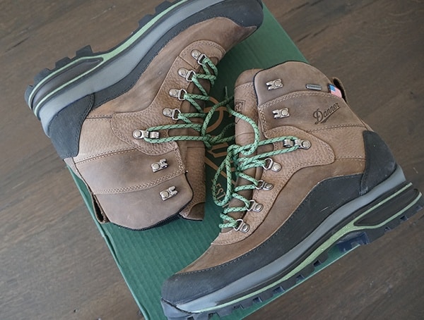 Mens Waterproof Made In America Hiking Danner Crag Rat Boot Top