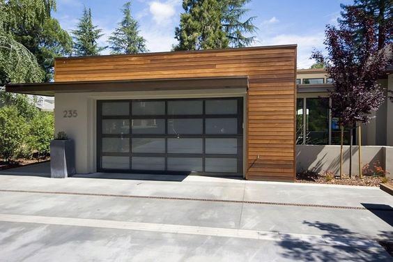 Modern Detached Garage Design Inspiration